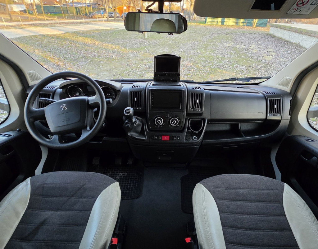 Miért érdemes a Giottiline SIENA 440 lakóautót kibérelni?